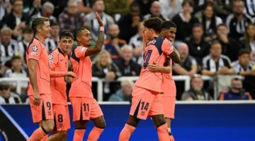 برشلونة يعزز صدارته في الدوري الإسباني بخماسية أمام ريال بيتيس